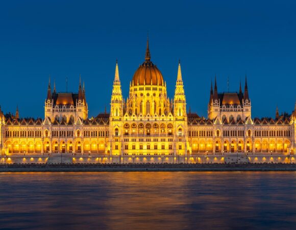 Viaggio a Budapest 18 - 22 Marzo 2027- 5 Giorni 4 notti